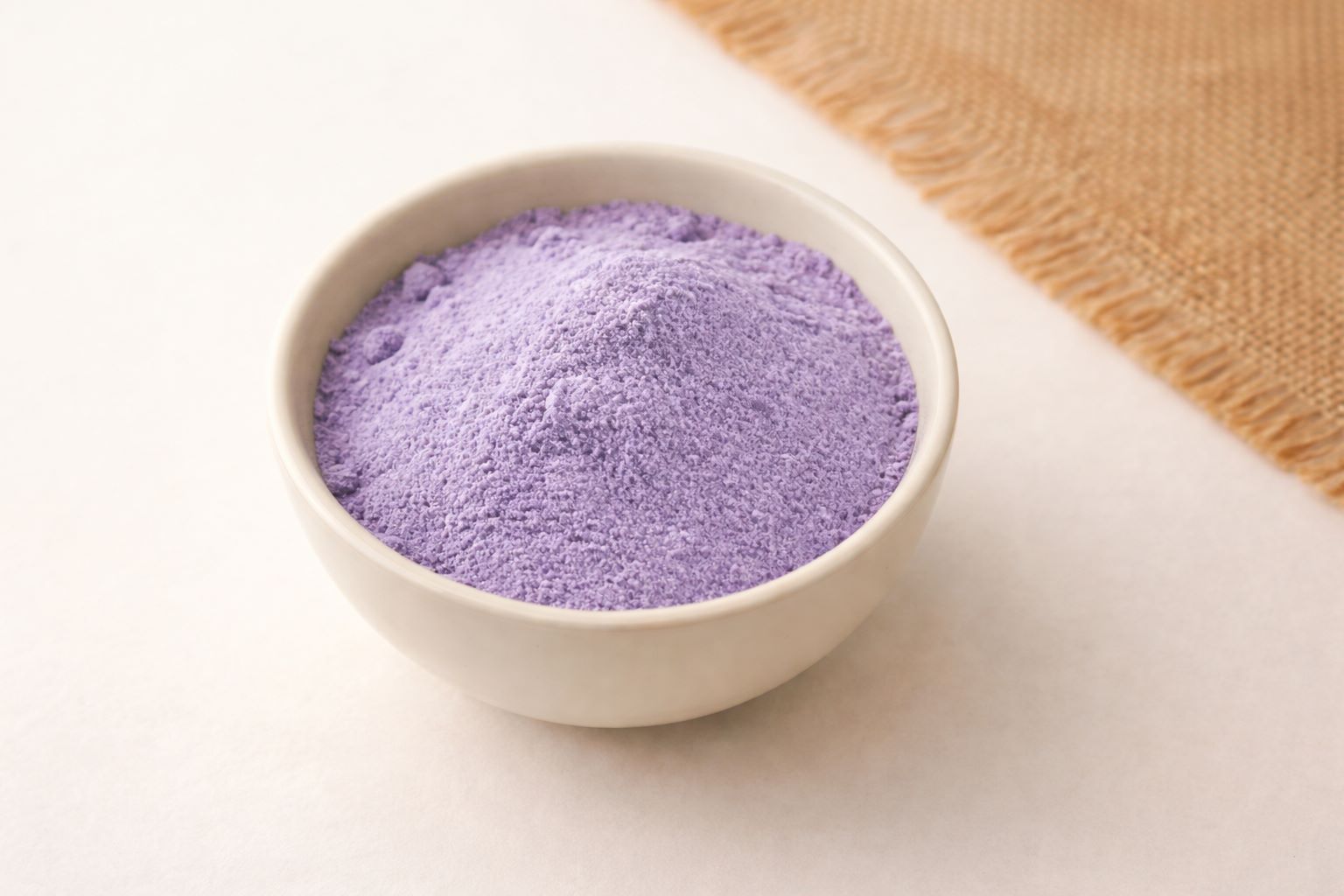Taro latte en polvo. Visita nuestra tienda en línea. Entregas en todo México.