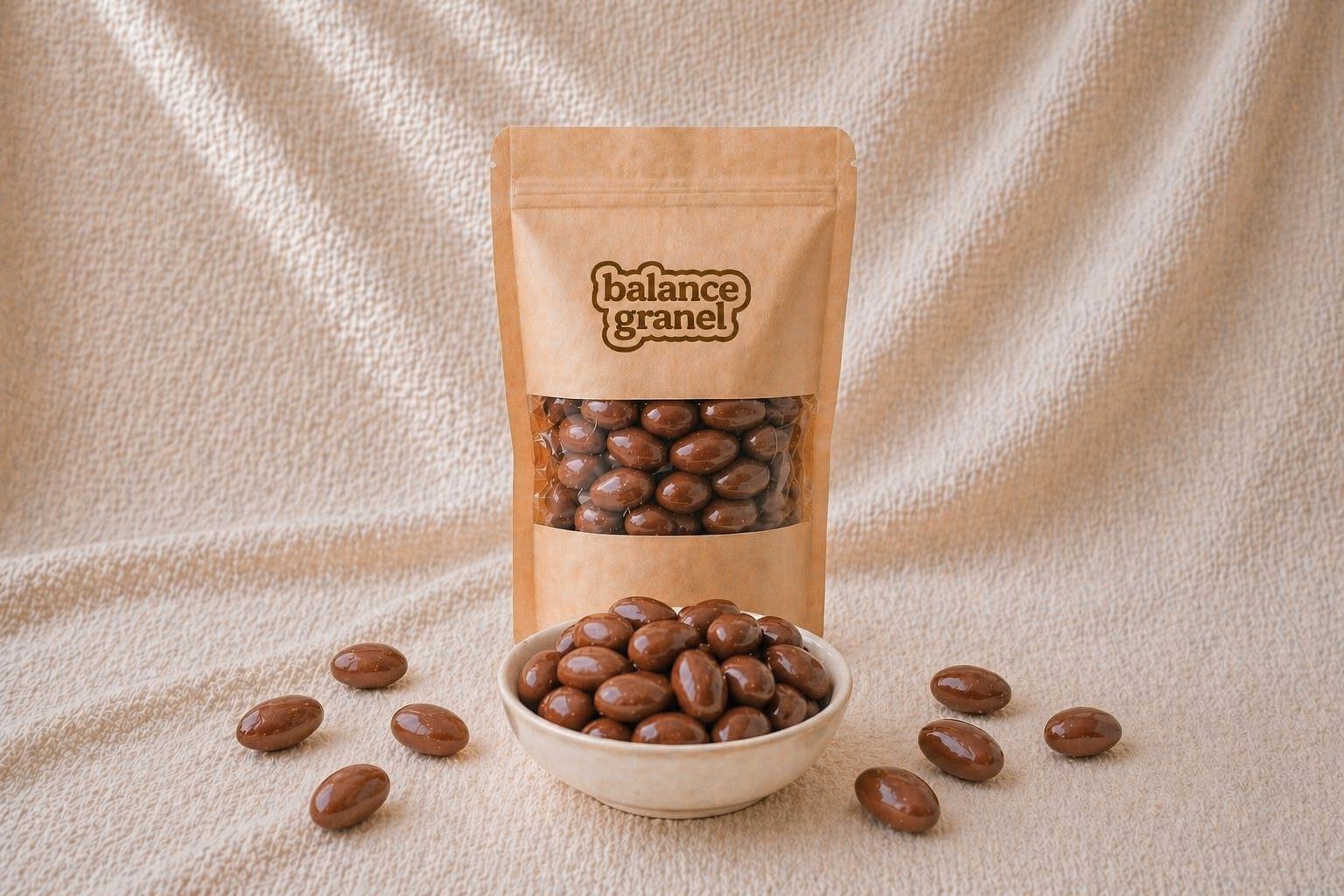 Almendra con chocolate. Entregas a domicilio México. Compra en línea.