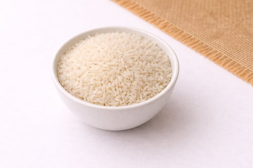 Arroz blanco a granel. Visita nuestra tienda en línea y disfruta de alimentos naturales.