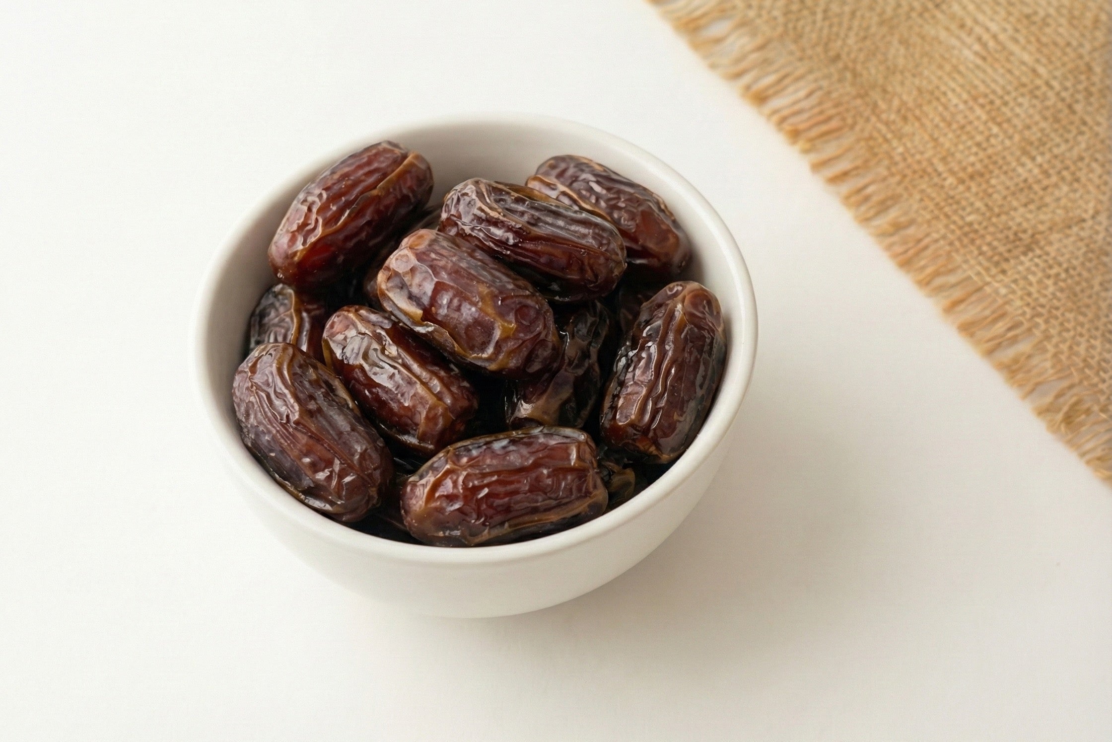 Dátil medjool a granel, con beneficios para tu salud, ideal para repostería o como snack