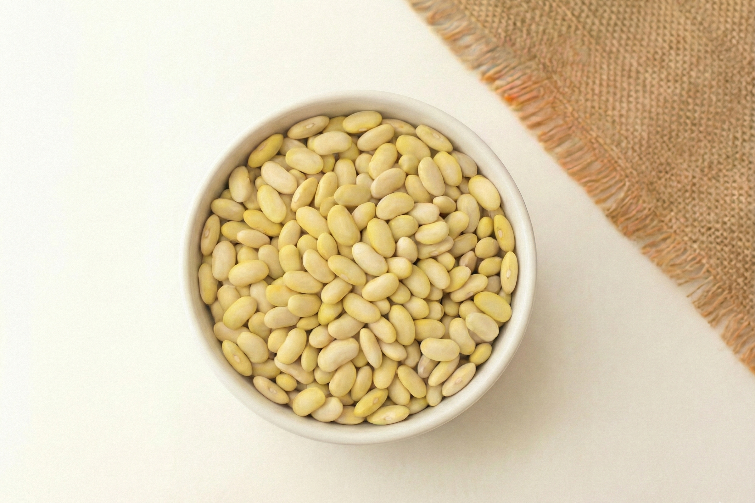 Frijol peruano a granel. Conoce los beneficios que este alimento puede brindar a tu salud. 